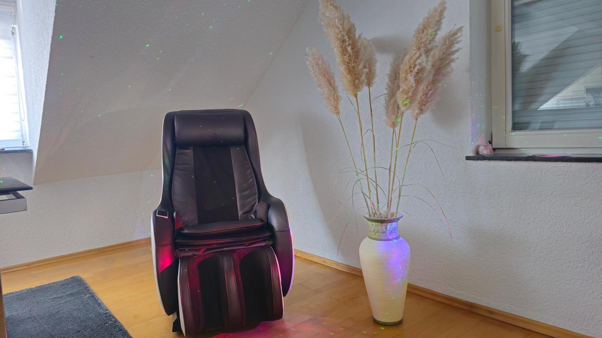 Sauna - Massage -Bodensee-Cinema Feeling- Home Sharing - Parking - Kueche Радольфцелль-ам-Бодензе Екстер'єр фото